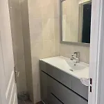 Cozy Flat Steps From Monte Carlo Tennis & *